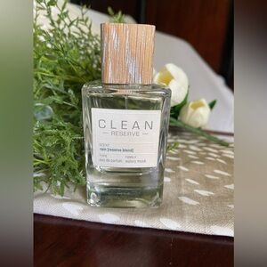 CLEAN RESERVE “  RAIN “